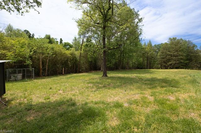 258 Buttercup Road, Eden, NC 27288