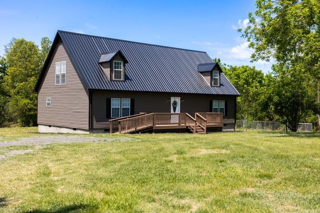 258 Buttercup Road, Eden, NC 27288