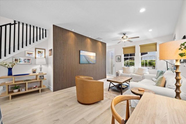 315 September Street, Palm Beach Gardens, FL 33410