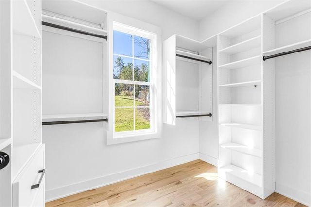 121 Forest Berry Court, Newnan, GA 30265