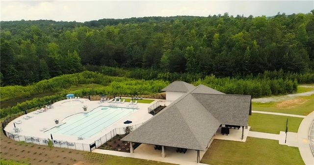 121 Forest Berry Court, Newnan, GA 30265