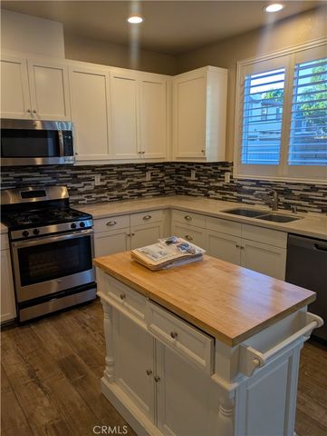 42945 Avenida Amistad, Temecula, CA 92592