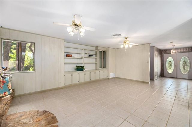 610 Lancelot WAY, Austin, TX 78746
