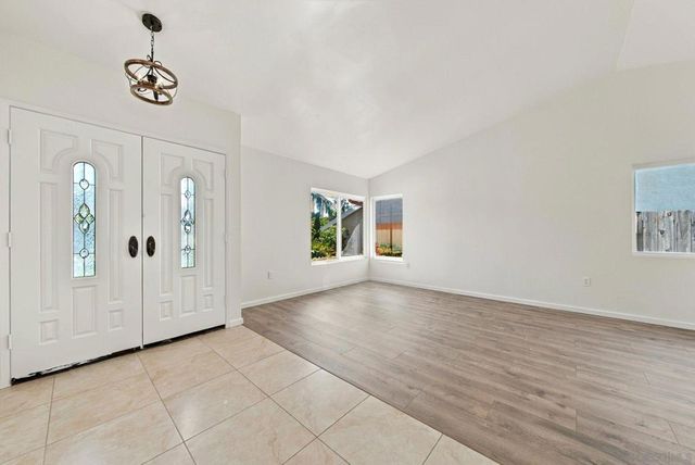 3583 Winslow, Oceanside, CA 92056