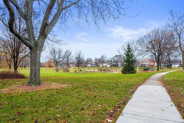 1060 Judy Drive, Elk Grove Village, IL 60007
