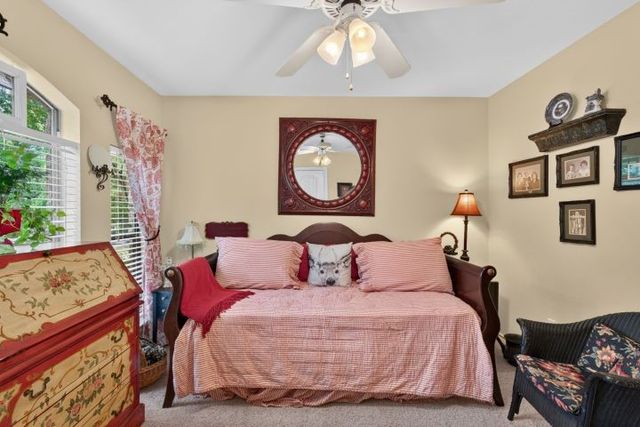 18706 Quiet Anchor Lane, Flint, TX 75762