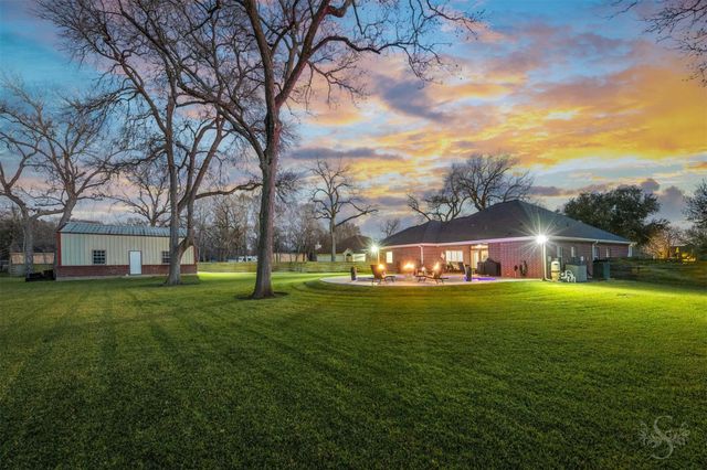 3635 River Bend Drive, Rosenberg, TX 77471