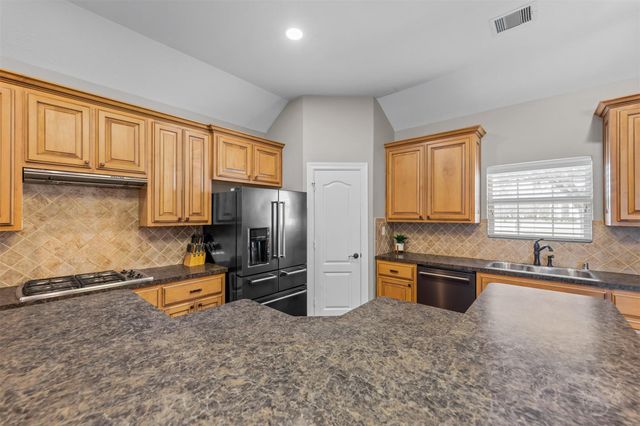 3635 River Bend Drive, Rosenberg, TX 77471