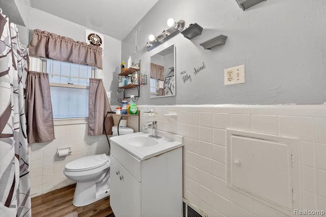 8048 Kentucky Street, Detroit, MI 48204