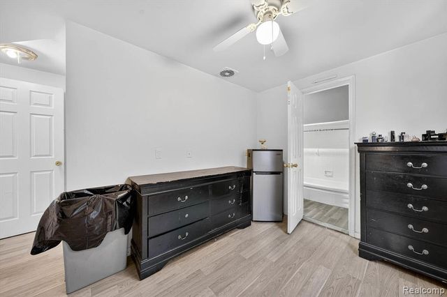 8048 Kentucky Street, Detroit, MI 48204