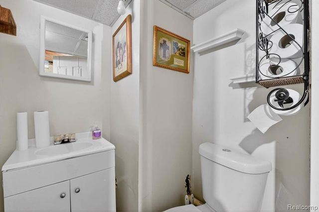 8048 Kentucky Street, Detroit, MI 48204