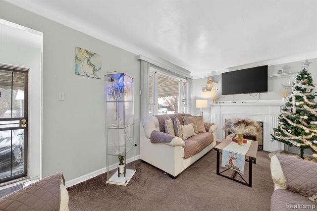 8048 Kentucky Street, Detroit, MI 48204