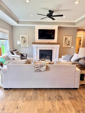 2739 Highclere Drive, Eau Claire, WI 54703