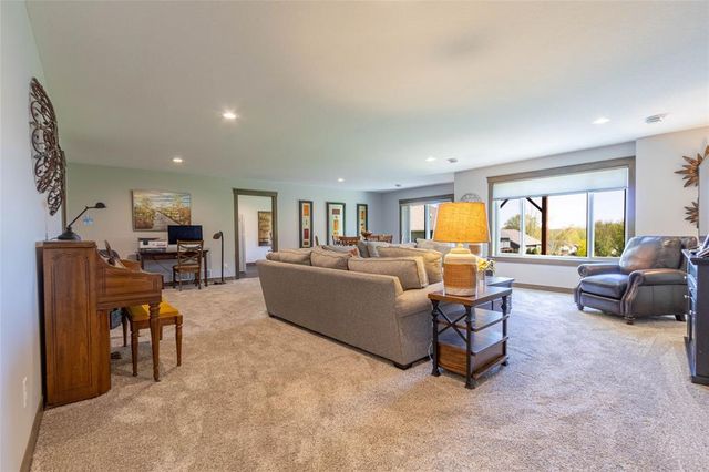 2739 Highclere Drive, Eau Claire, WI 54703