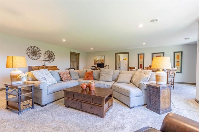 2739 Highclere Drive, Eau Claire, WI 54703