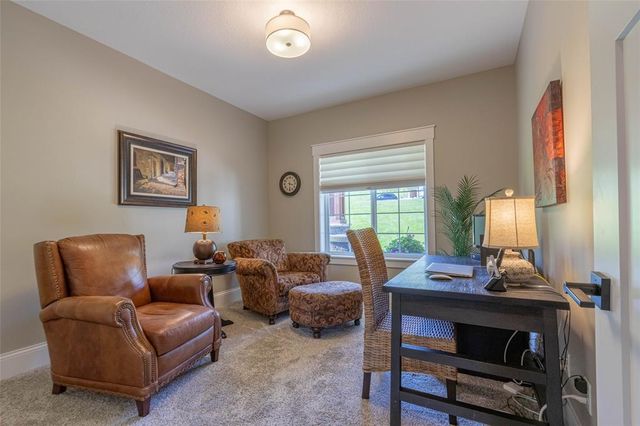 2739 Highclere Drive, Eau Claire, WI 54703