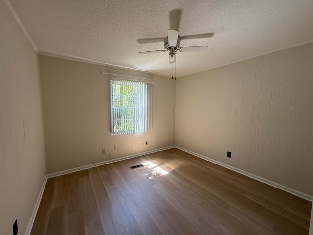 4067 Fairway Dr Apt B-2, Little River, SC 29566