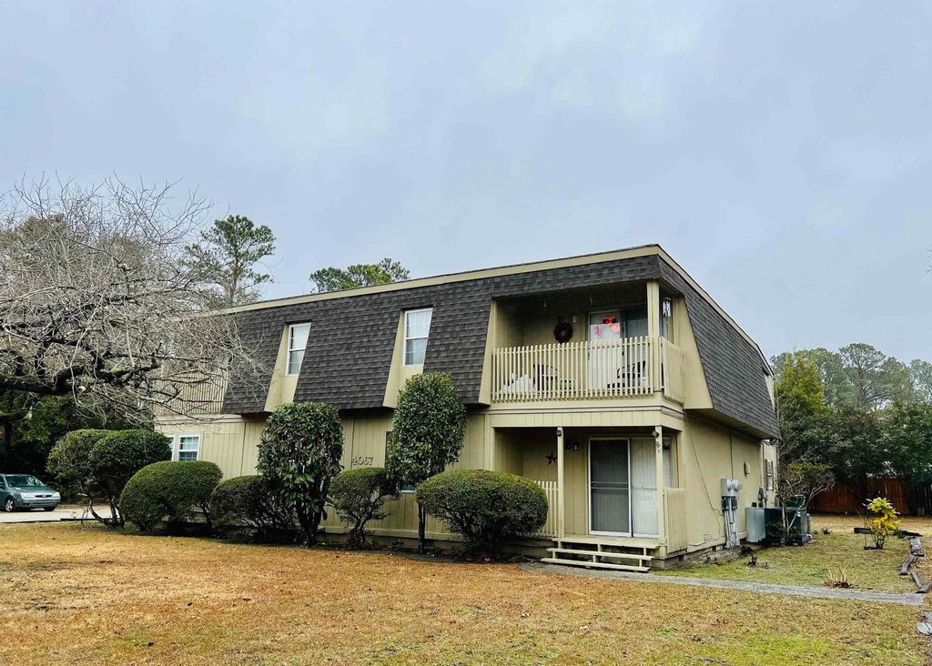 4067 Fairway Dr Apt B-2, Little River, SC 29566