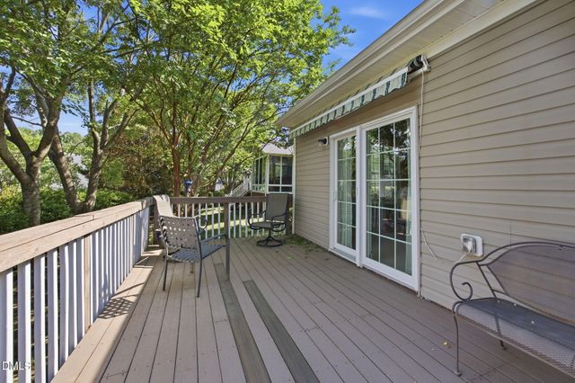 204 Crystal Brook Lane, Cary, NC 27519