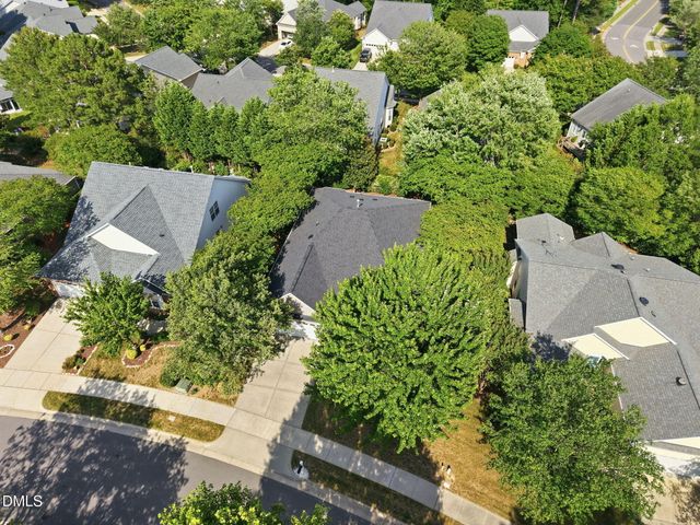 204 Crystal Brook Lane, Cary, NC 27519