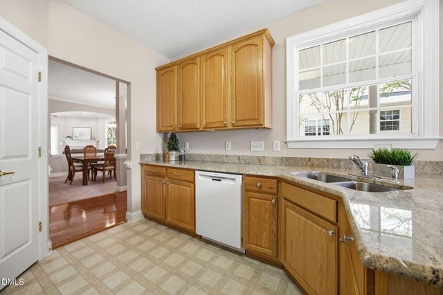 204 Crystal Brook Lane, Cary, NC 27519
