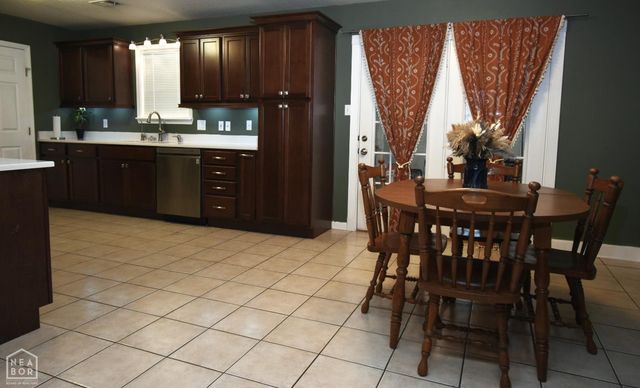 4003 Lori Spence, Paragould, AR 72450