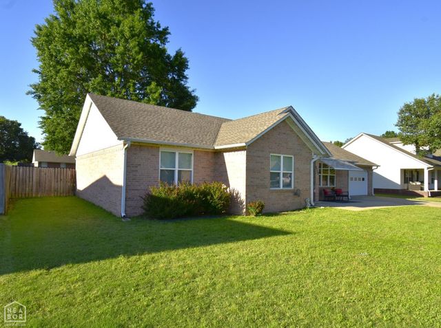 4003 Lori Spence, Paragould, AR 72450