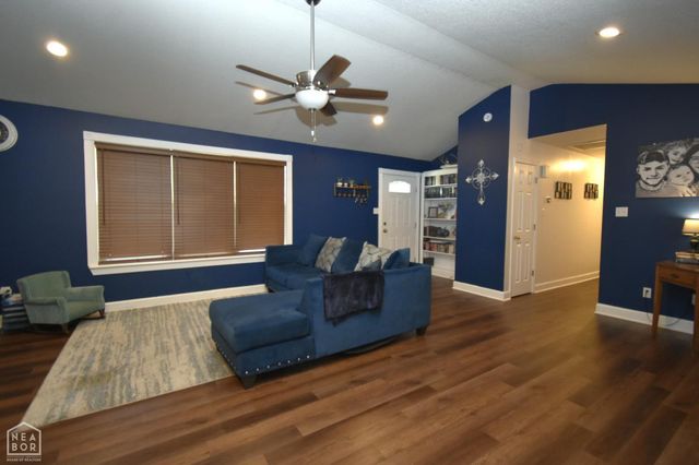 4003 Lori Spence, Paragould, AR 72450