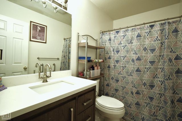4003 Lori Spence, Paragould, AR 72450
