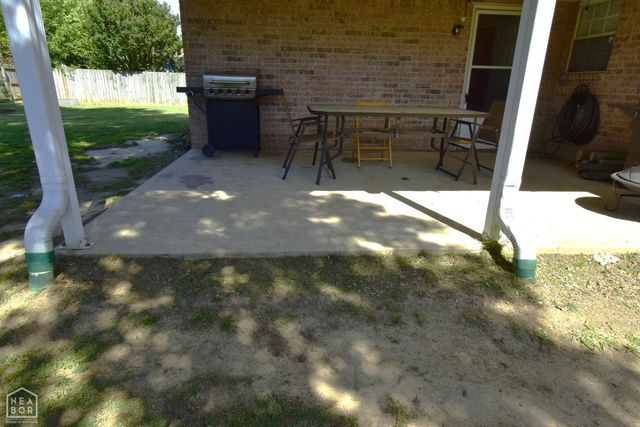 4003 Lori Spence, Paragould, AR 72450