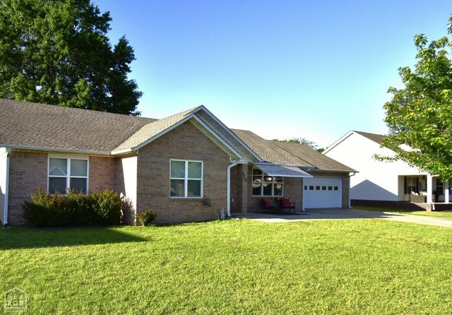 4003 Lori Spence, Paragould, AR 72450