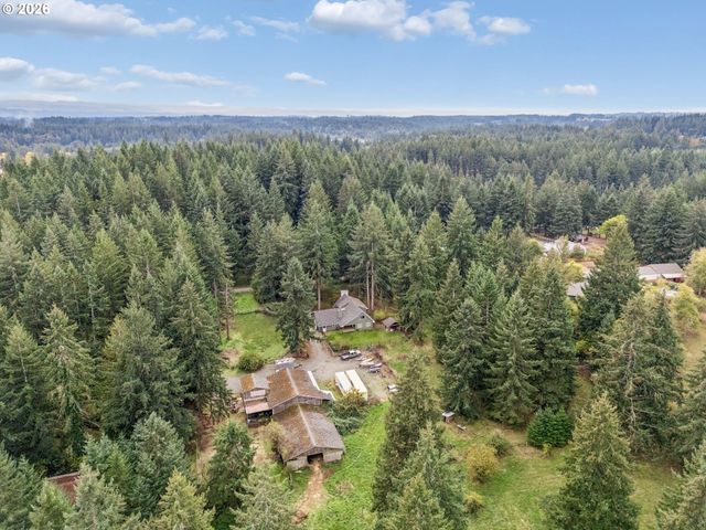 18615 S SCHUEBEL Ln, Beavercreek, OR 97004