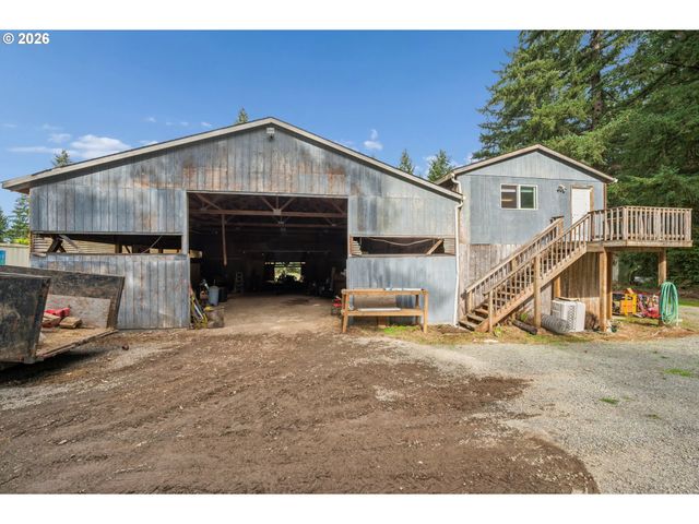 18615 S SCHUEBEL Ln, Beavercreek, OR 97004