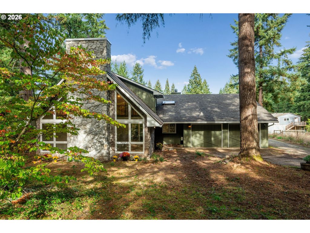 18615 S SCHUEBEL Ln, Beavercreek, OR 97004