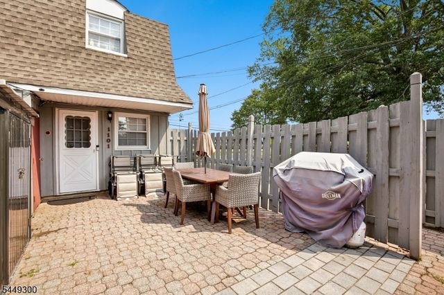 1101 Brooks Blvd, Manville Boro, NJ 08835