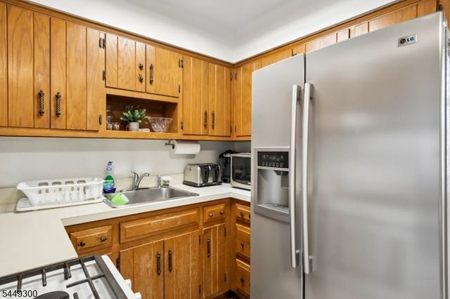 1101 Brooks Blvd, Manville Boro, NJ 08835