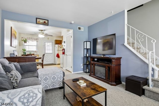 1101 Brooks Blvd, Manville Boro, NJ 08835