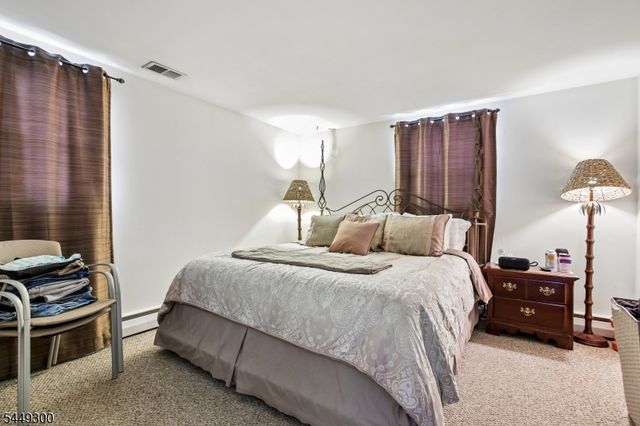 1101 Brooks Blvd, Manville Boro, NJ 08835