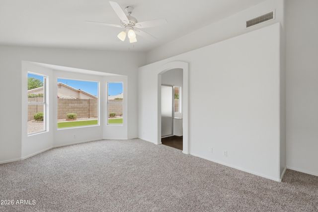 972 E CONSTITUTION Drive, Chandler, AZ 85225