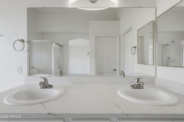 972 E CONSTITUTION Drive, Chandler, AZ 85225