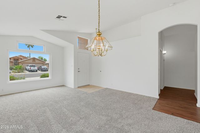 972 E CONSTITUTION Drive, Chandler, AZ 85225
