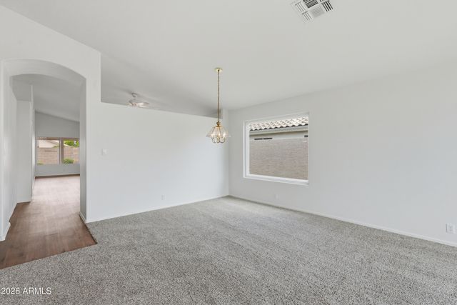 972 E CONSTITUTION Drive, Chandler, AZ 85225