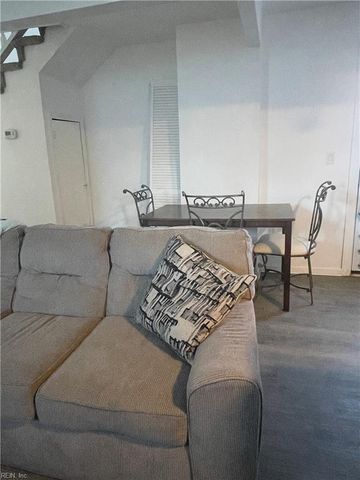 1307 Hatton ST, Norfolk, VA 23523