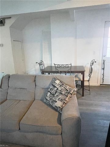 1307 Hatton ST, Norfolk, VA 23523