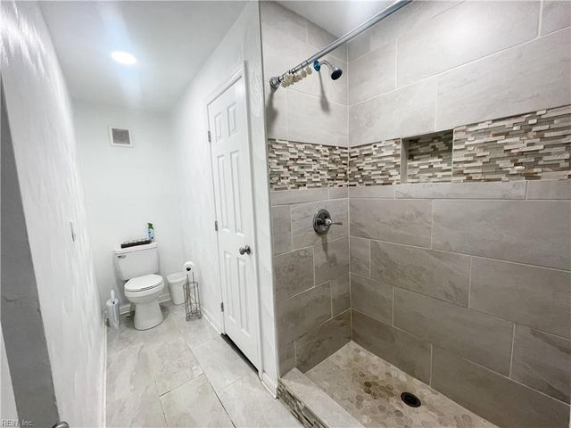 1307 Hatton ST, Norfolk, VA 23523