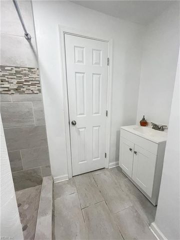 1307 Hatton ST, Norfolk, VA 23523