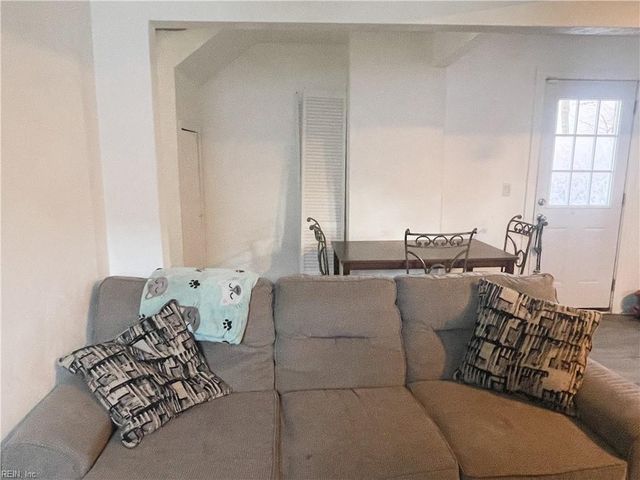 1307 Hatton ST, Norfolk, VA 23523