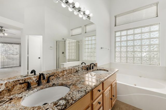 3962 E AGAVE Road, Phoenix, AZ 85044