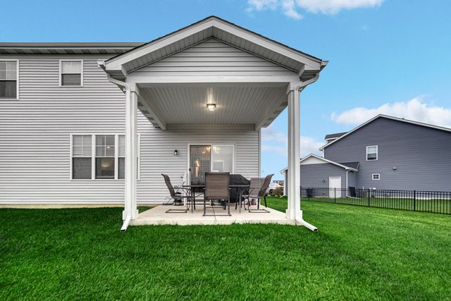 540 Lily Court, Valparaiso, IN 46385