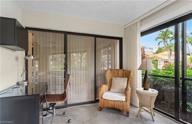 5890 Via Lugano 101, Naples, FL 34108